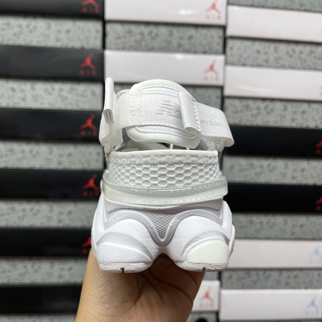 NB 9060 White Utility