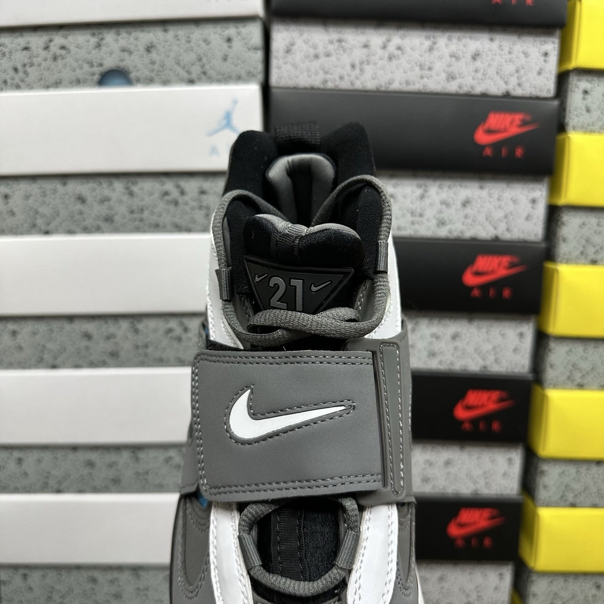 Nike Air Diamond Turf II Grey Blue