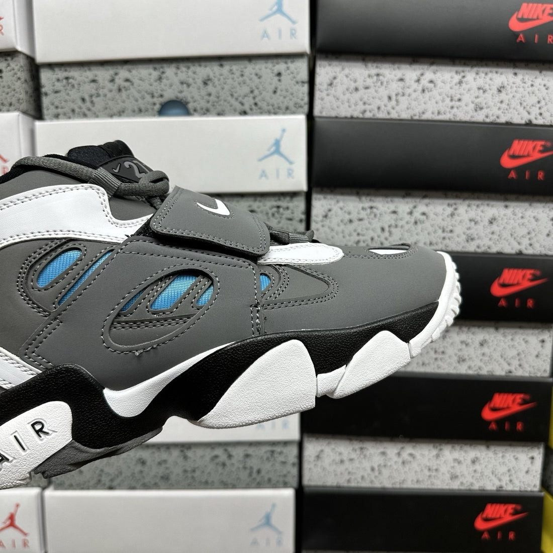 Air Diamond Turf II Grey Blue