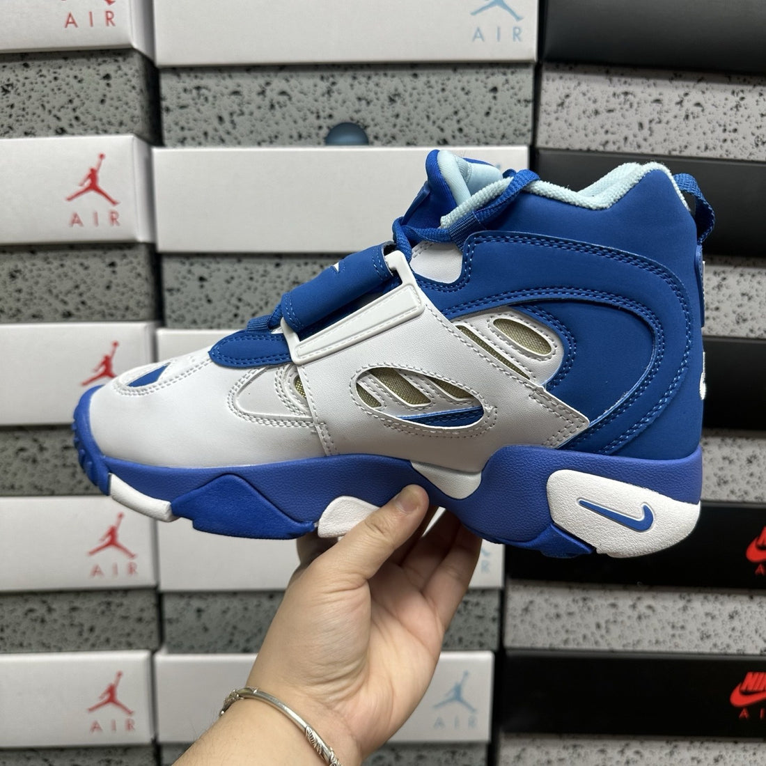 Air Diamond Turf II Royal Blue