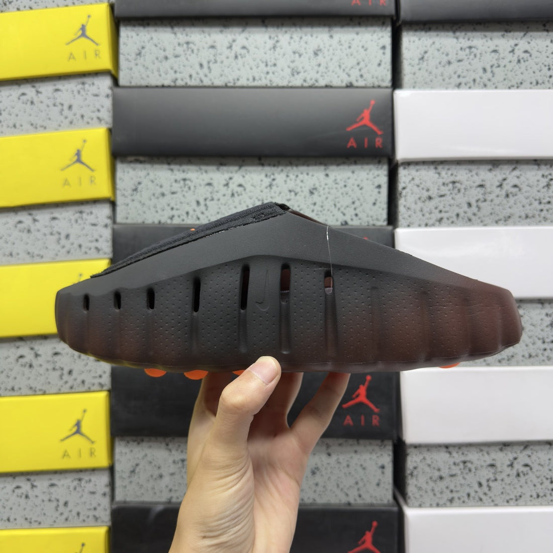 Nike Mind 001 Black Red