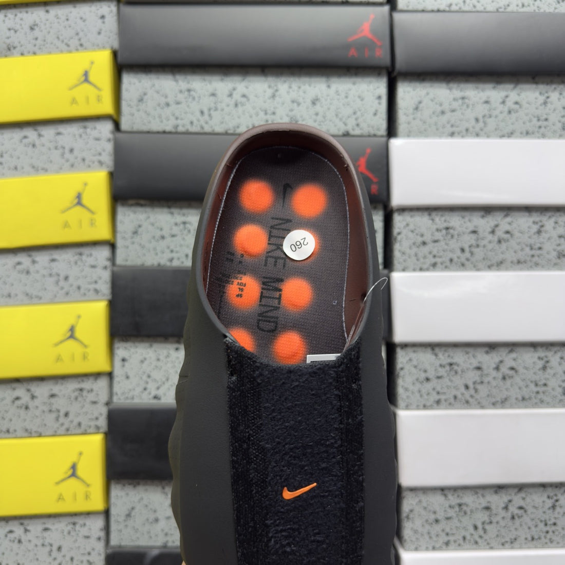 Nike Mind 001 Black Red