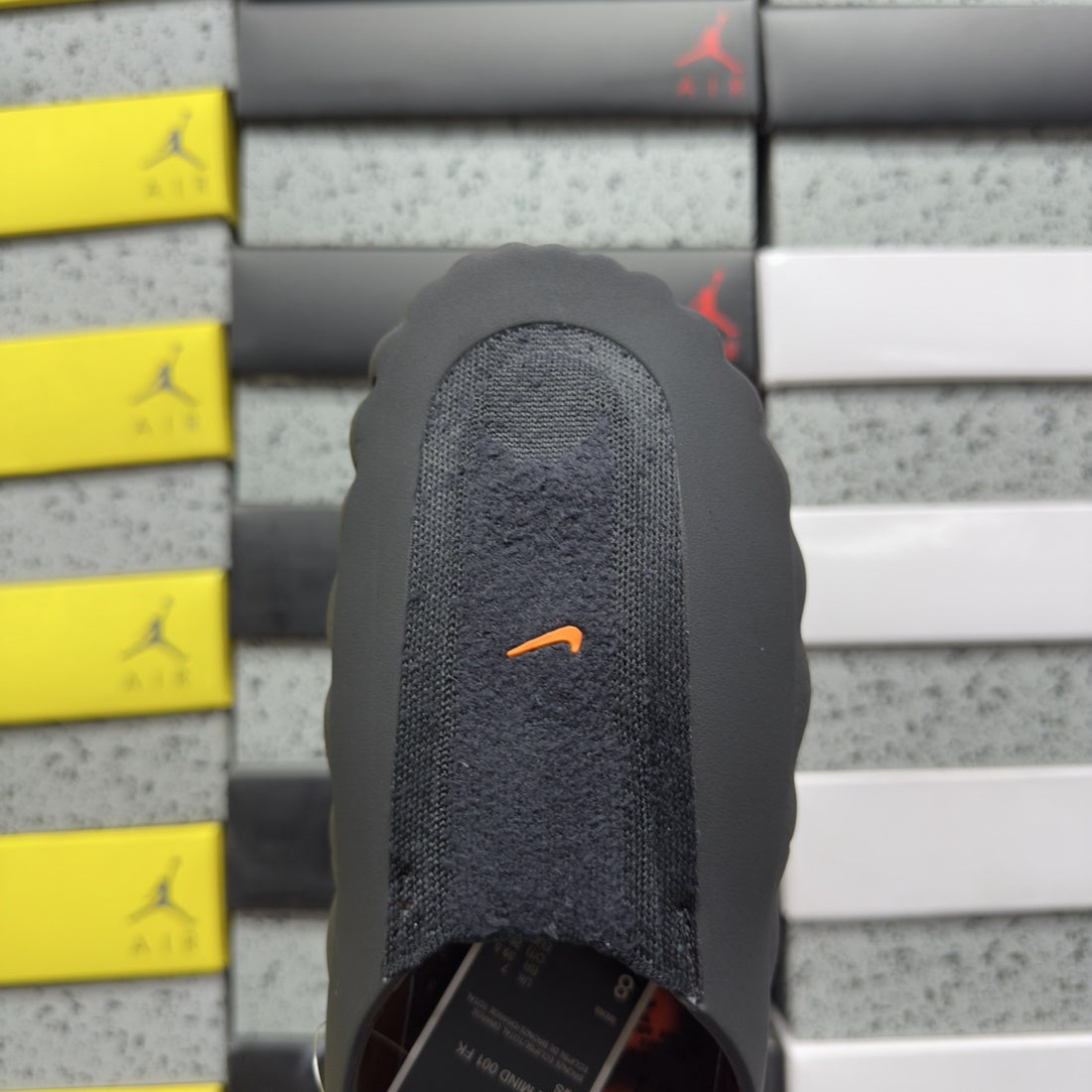 Nike Mind 001 Black Red