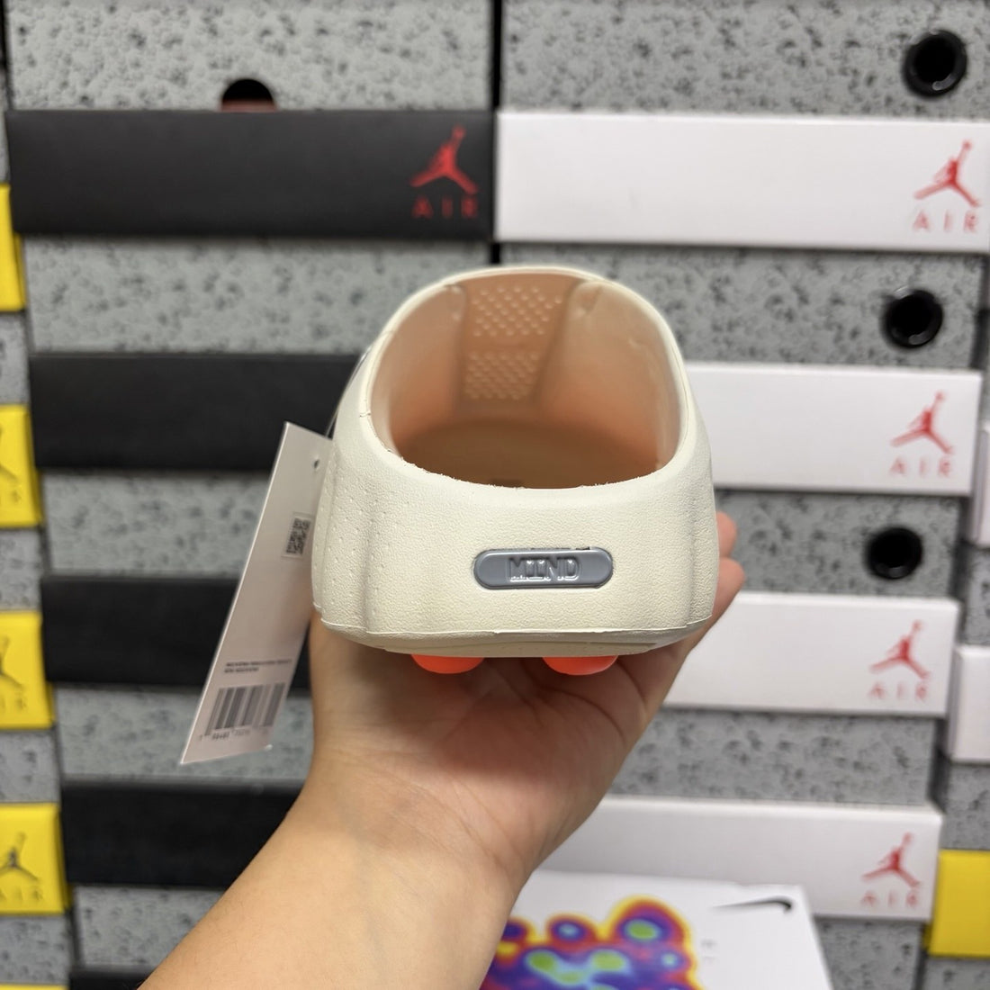 Nike Mind 001 Cream