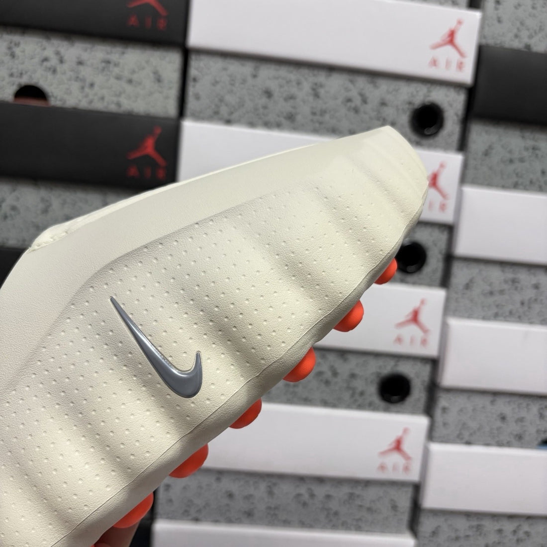 Nike Mind 001 Cream