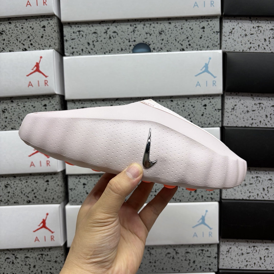 Nike Mind 001 Pink