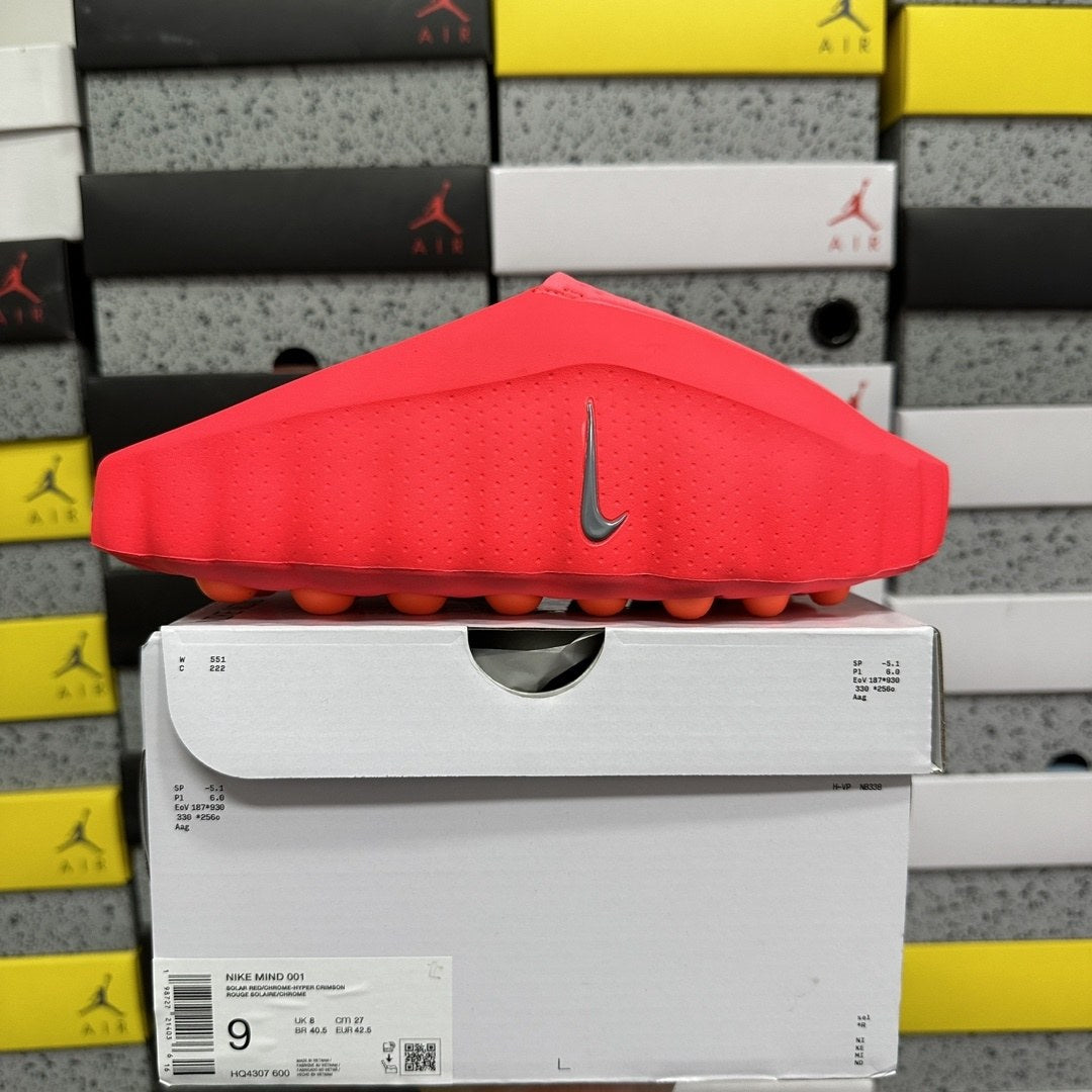 Nike Mind 001 Red
