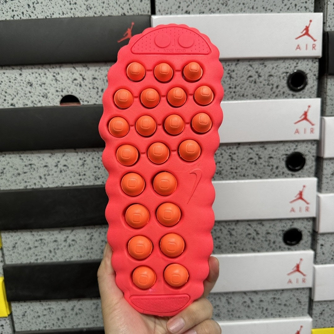 Nike Mind 001 Red