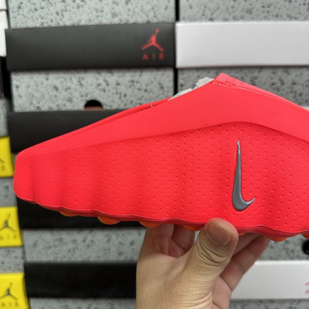 Nike Mind 001 Red