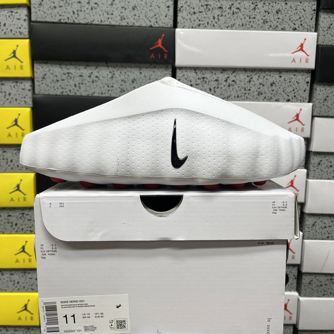 Nike Mind 001 White