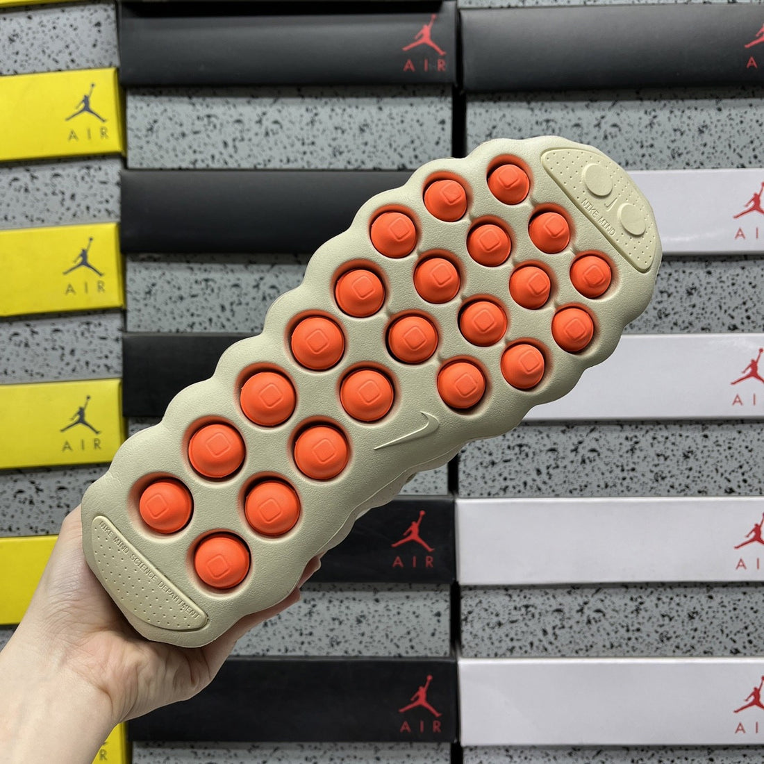 Nike Mind 002 Bone