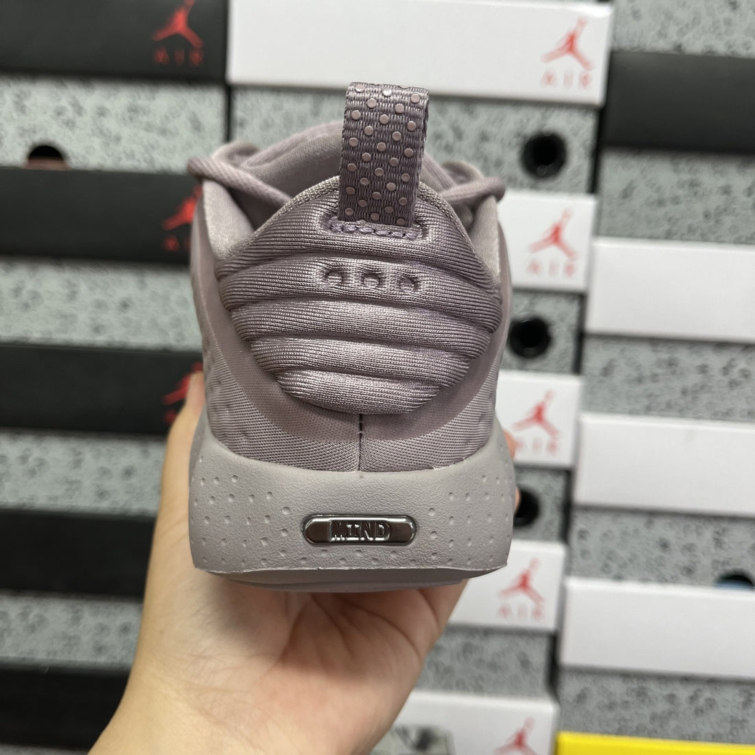Nike Mind 002 Taupe