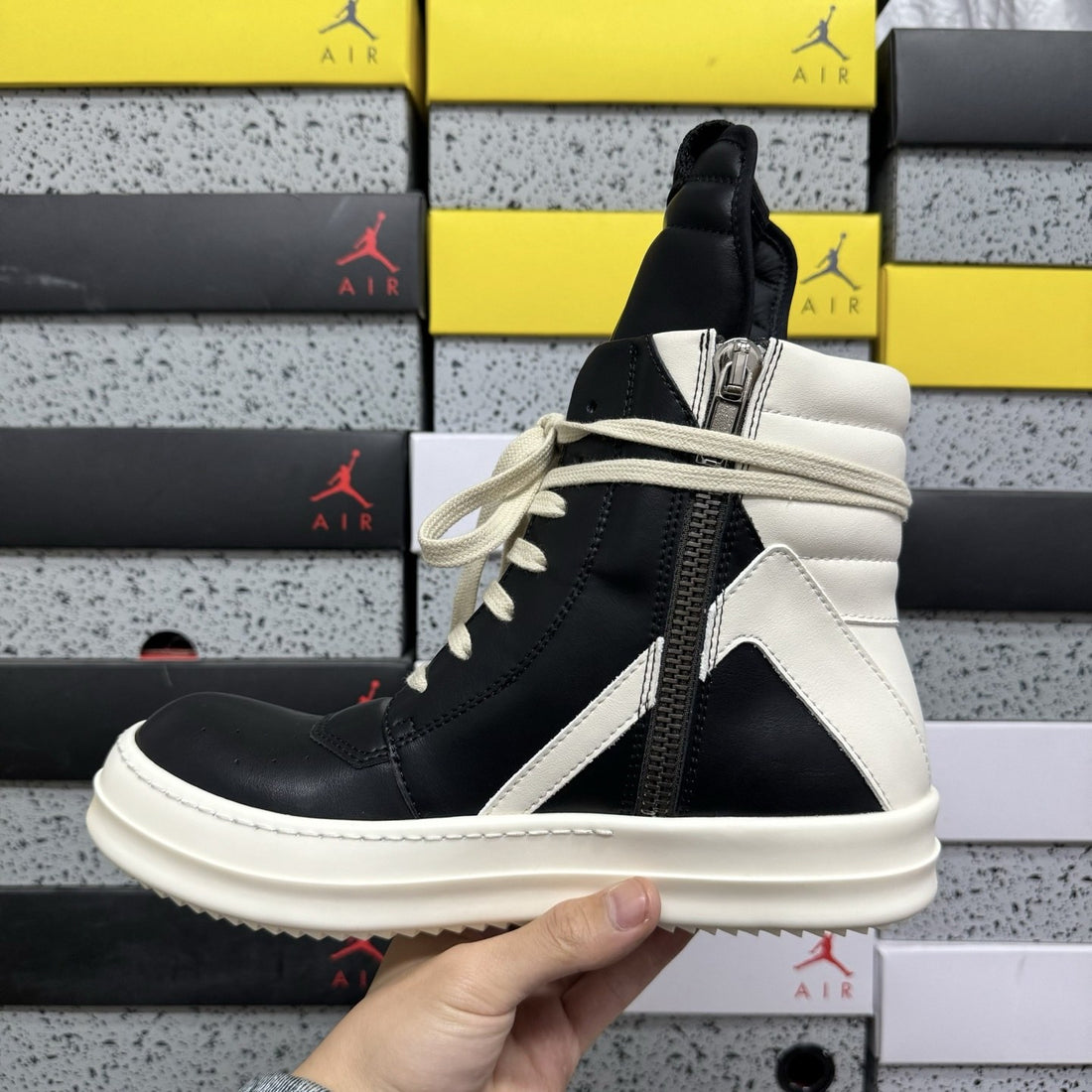 Rick Owens Geobasket High Black White