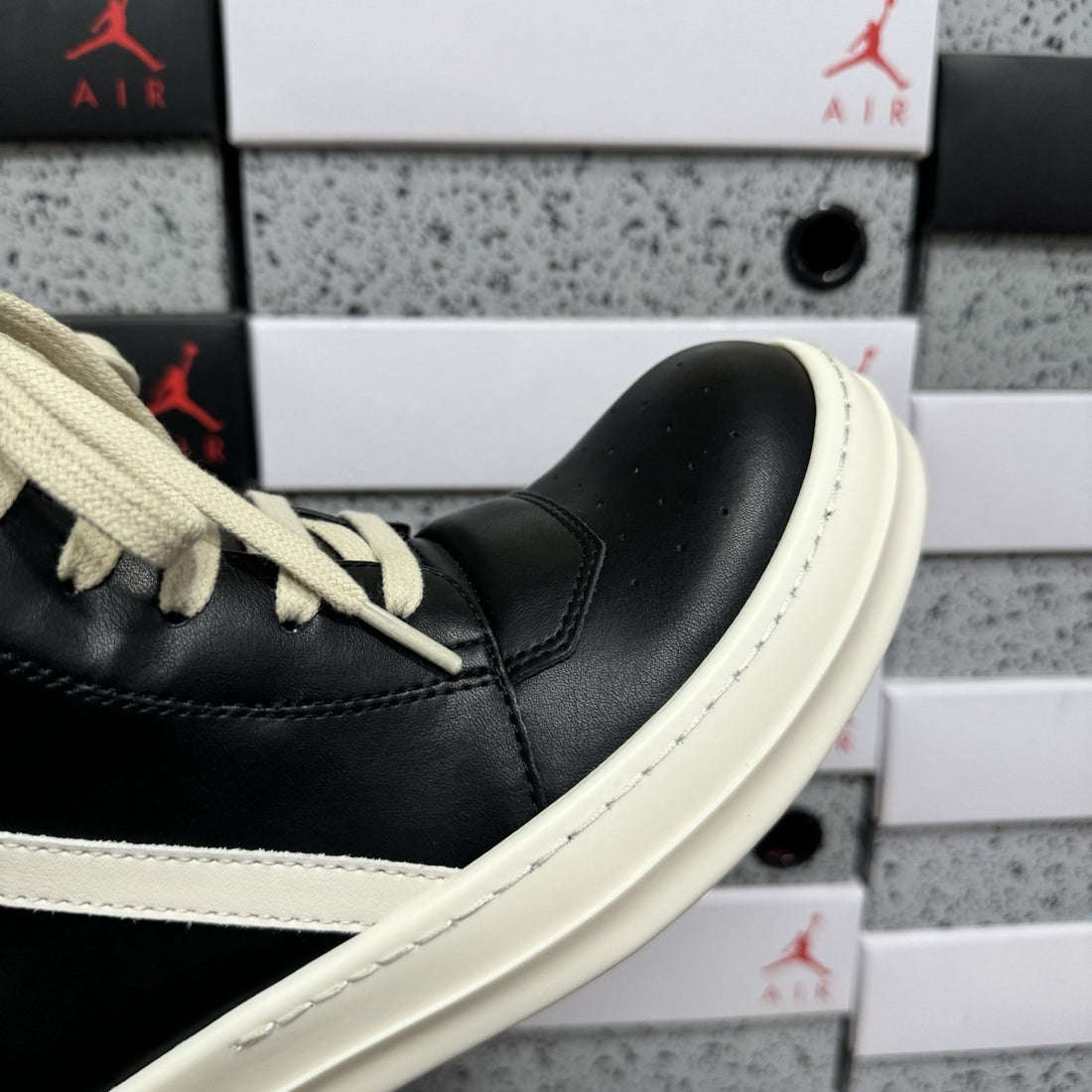 Rick Owens Geobasket High Black White