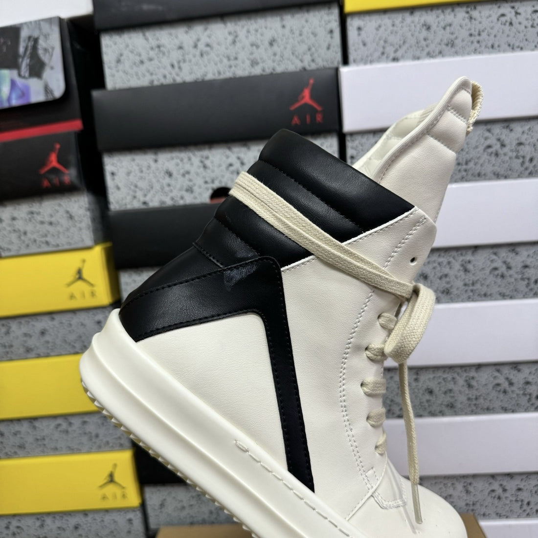 Rick Owens Geobasket Milk Black