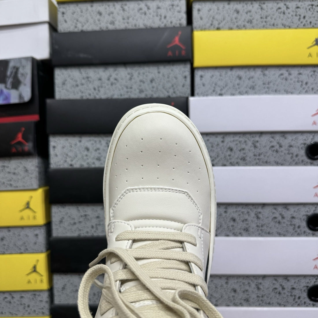 Rick Owens Geobasket Milk Black