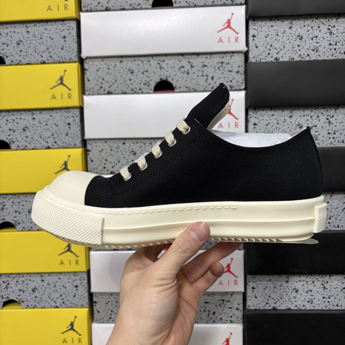 Rick Owens Grommet Low Black