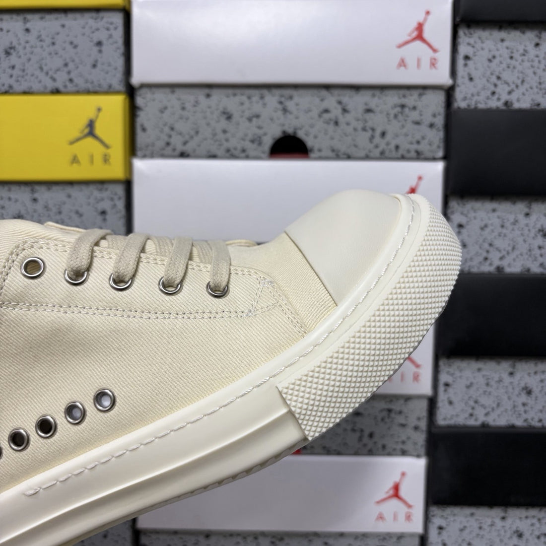 Rick Owens Grommet Low White