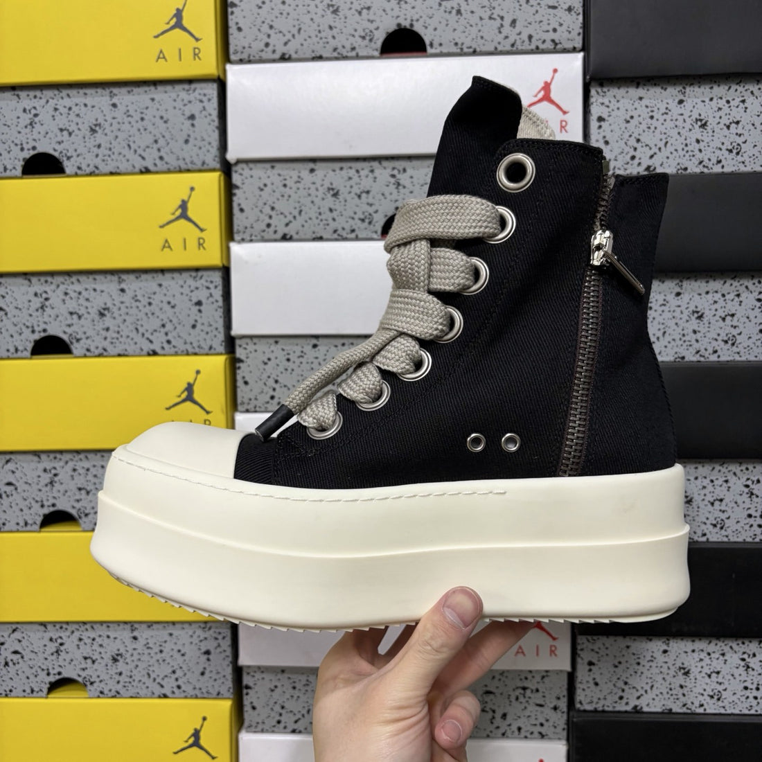 Rick Owens Jumbo Lace High Black