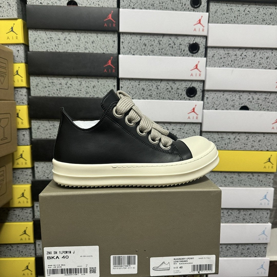Rick Owens Jumbo Lace Low Black Suede Toe