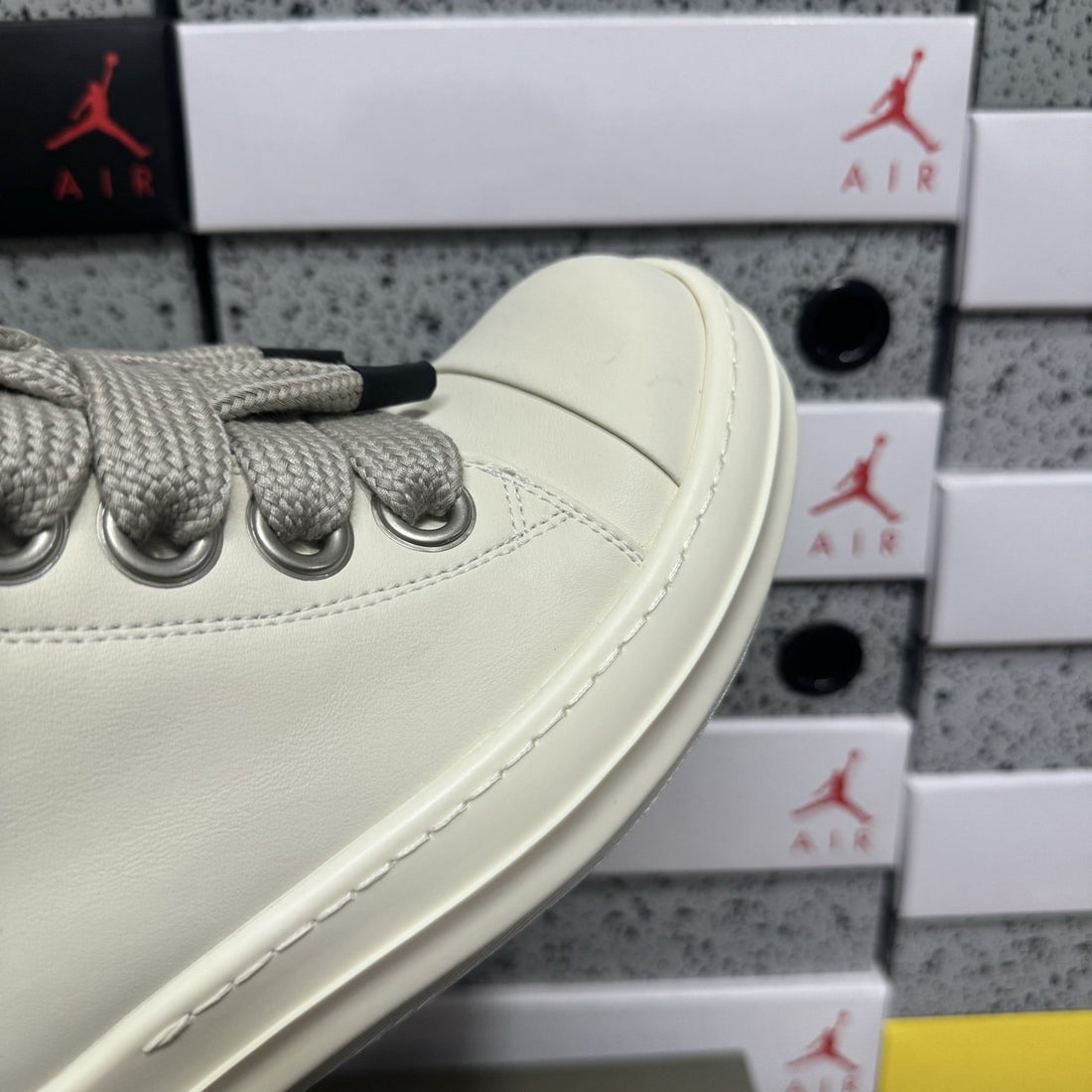Rick Owens Jumbo Lace Low Milk