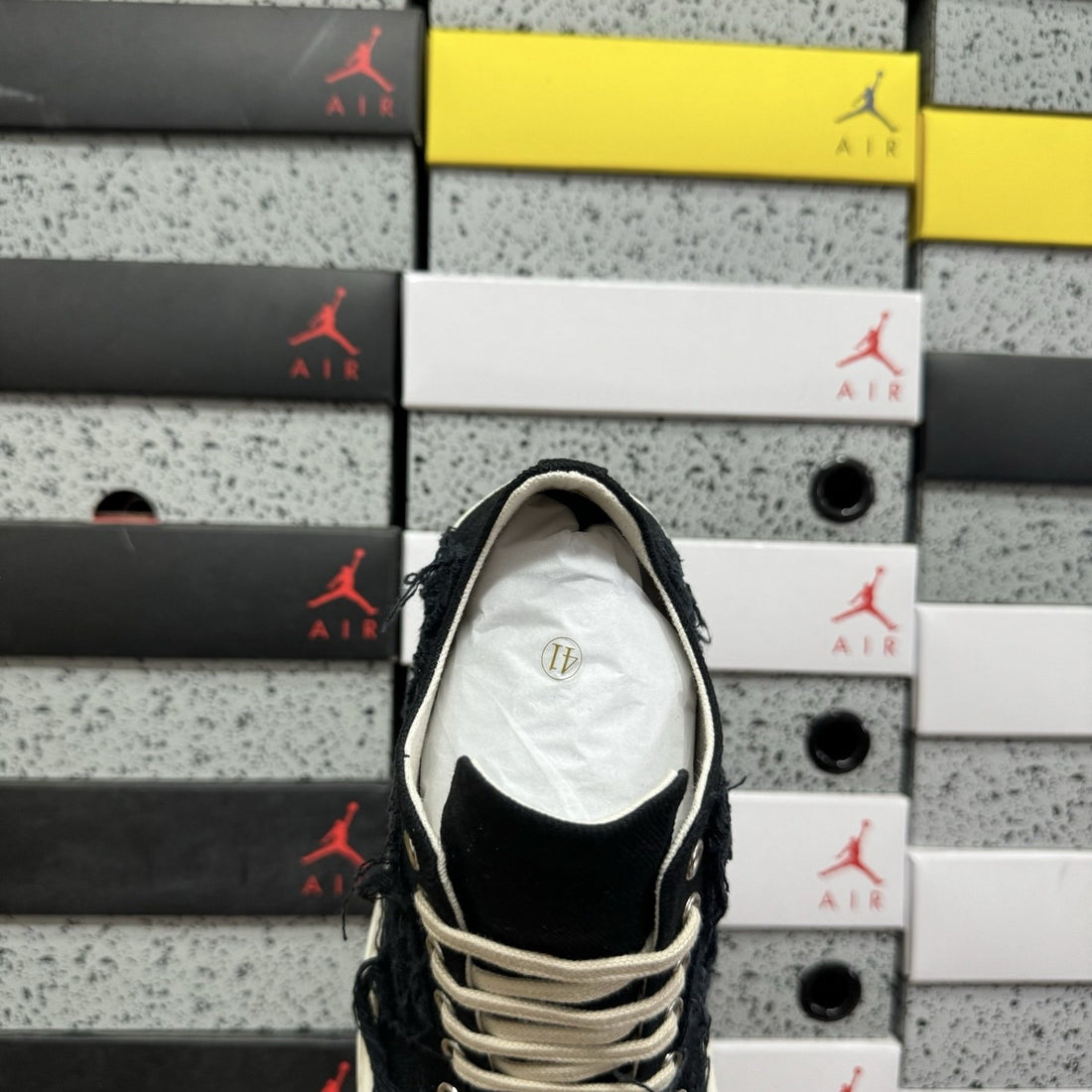 Rick Owens Ramones Low Distressed Black