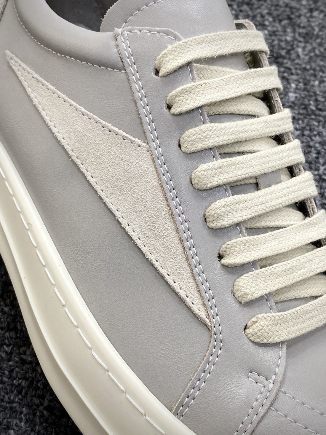 Rick Owens Vintage Low Pearl Grey Suede