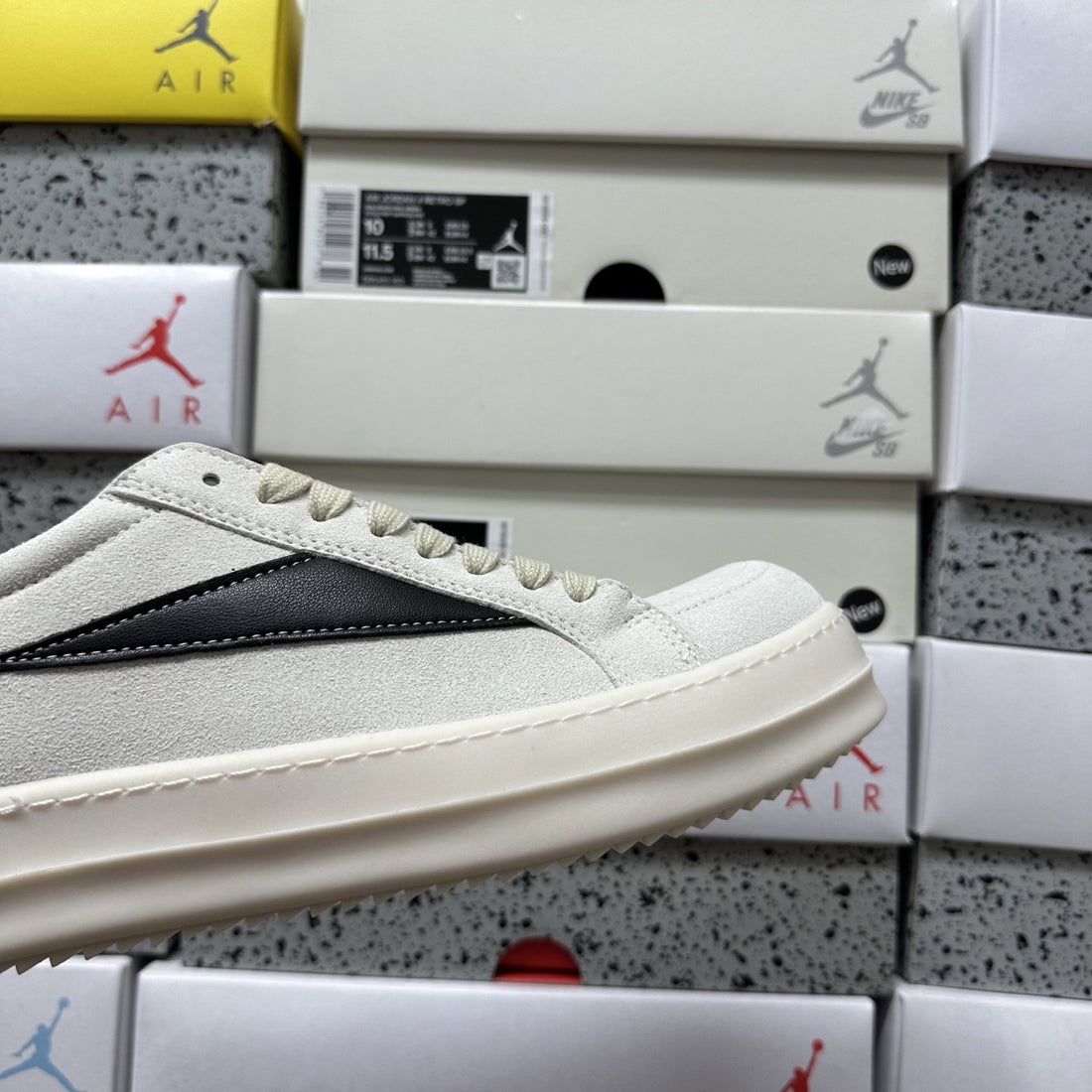 Rick Owens Vintage Low Suede Grey